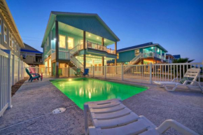 Bourbon Breeze AvantStay Private Lagoon Pool